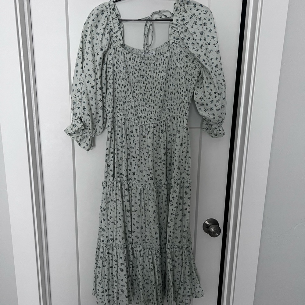 Ivy City Co Light Blue Smocked Floral Midi Dress
